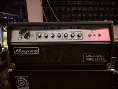 Ampeg SVT Stack