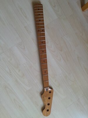 Fender roasted maple Jazz Bass Neck