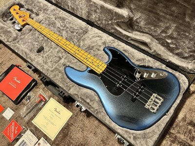 Fender American Professional II Jazz Bass Dark Night