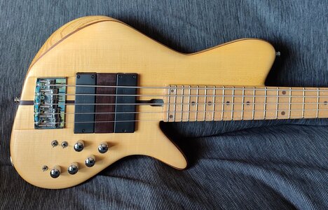 Monkey bass Medium scale 32" 2024