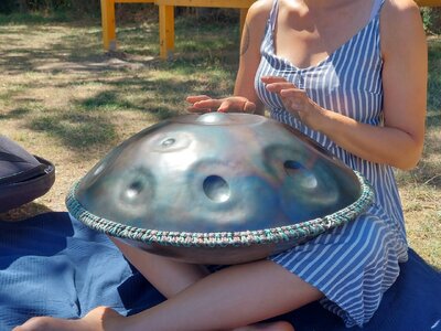 Handpan Windharp D Magic Hour - 10 Töne - nitrierter Stahl D Kurd