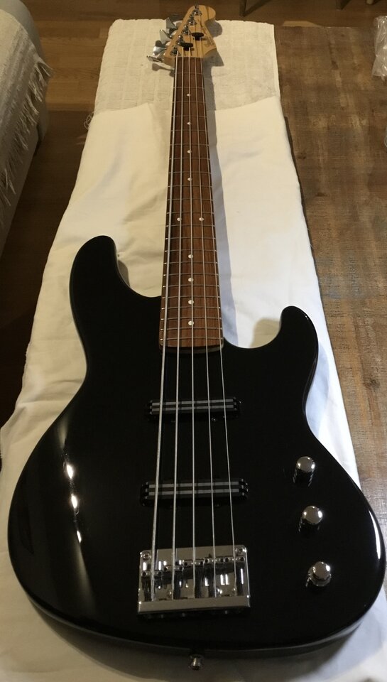 Jazz bass plus deals v